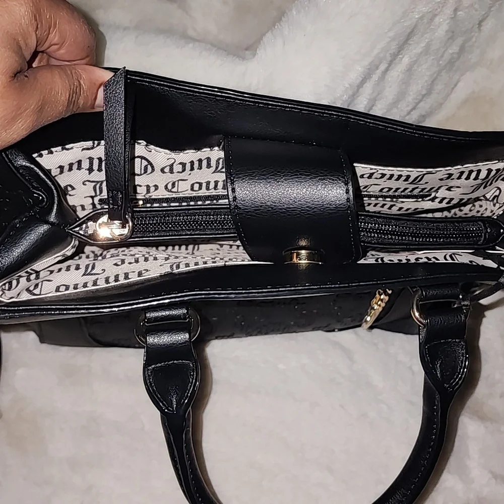 Juicy Couture Tote - Picture 5 of 9